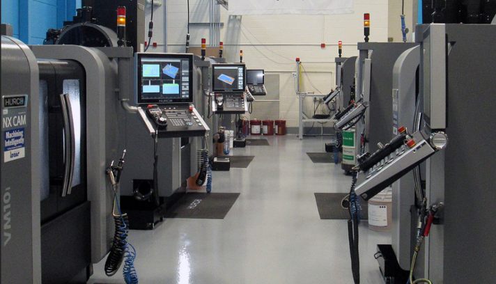  Oakland Community College with Hurco vertical machining centers
